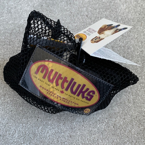 COPY - Muttluks winter dog boot - Picture 1 of 3